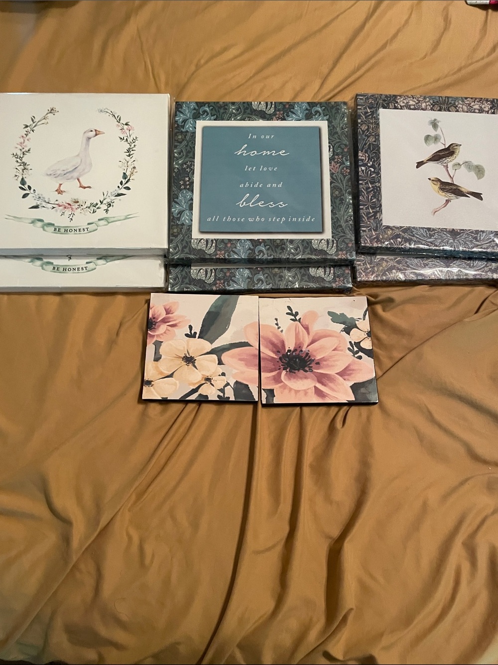 Floral and Bird Wall Art canvas variety 6qty 8x8  and  2qty wooden 4.5 x4.5